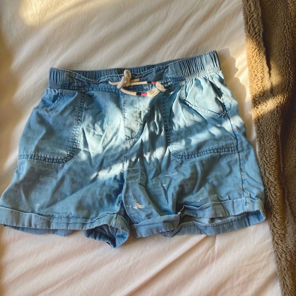 The Jean looking shorts are for girls at the age of 10-12.